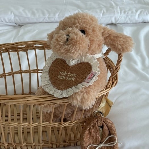 特典付き！ネーム刺繍［tak!tak!tak!tak!］Butter Rattan heart Bib（スタイ単品）
