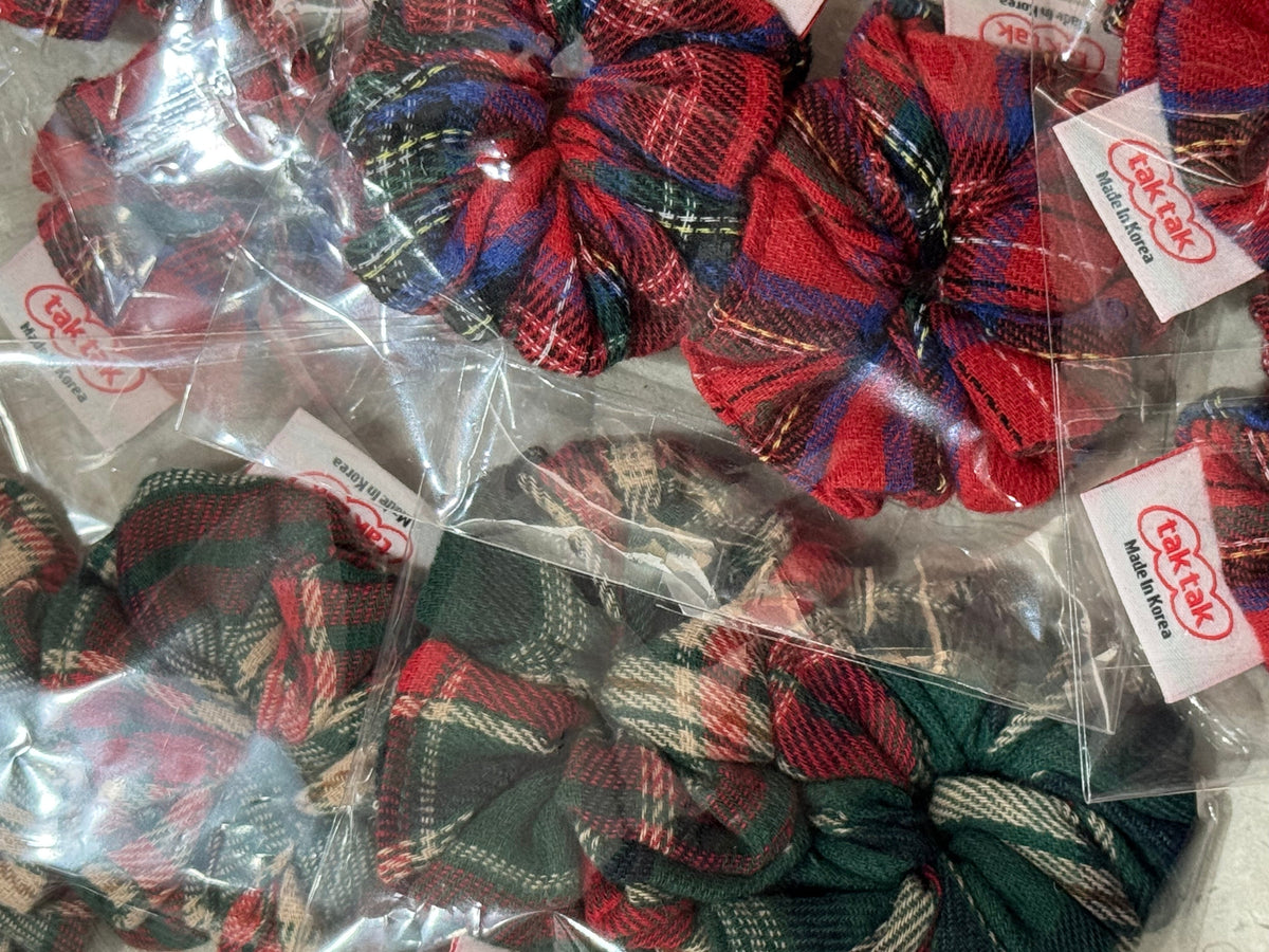 即納［tak!tak!tak!tak!］Winter Tartan Check Series シュシュ　わんこ用