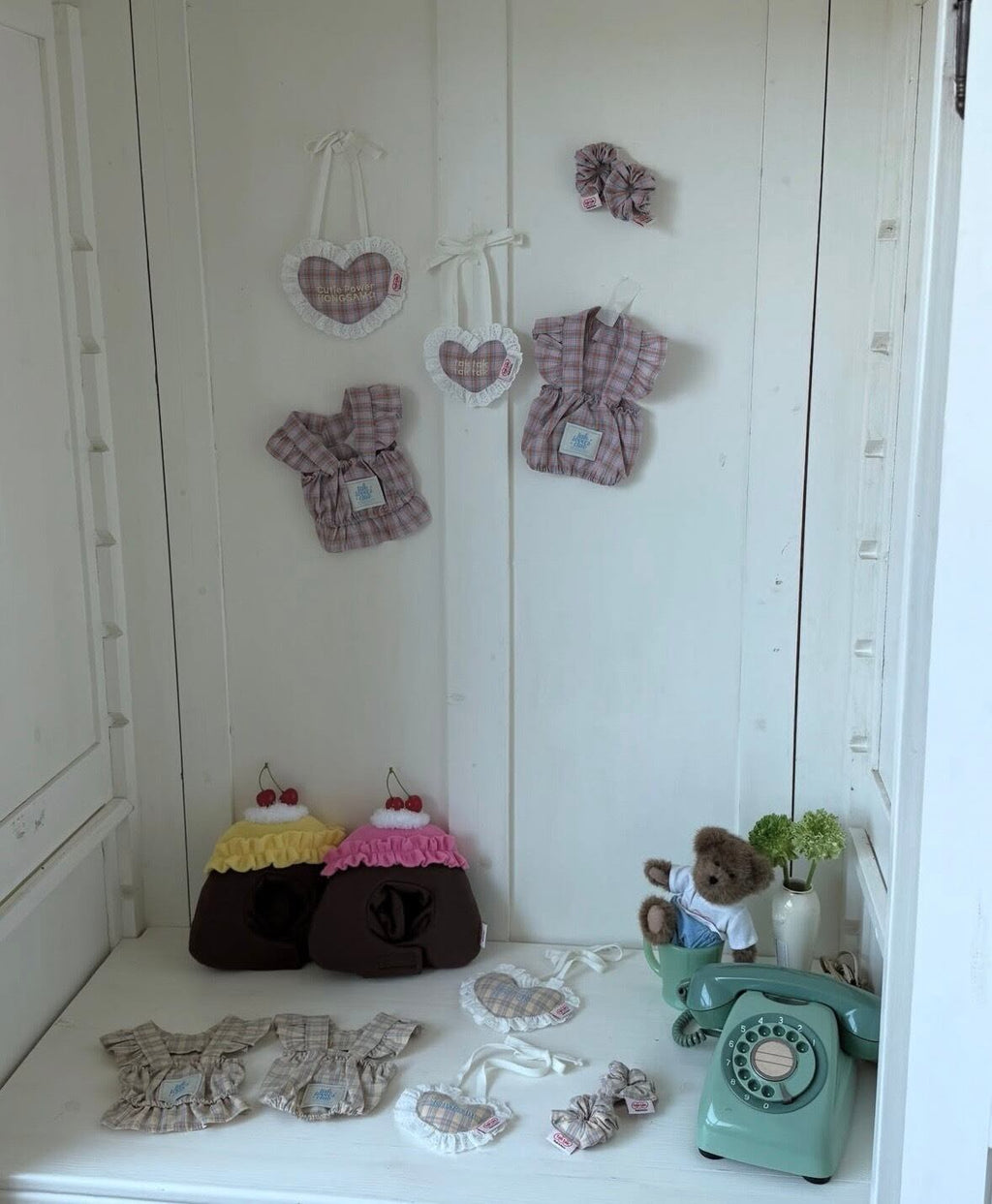 特典付き*ネーム刺繍［tak!tak!tak!tak!］Little jelly check cushion bib（スタイ単品）