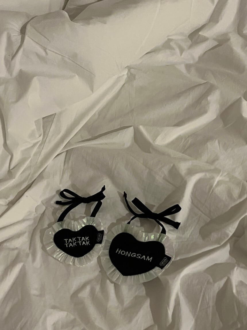 ネーム刺繍［tak!tak!tak!tak!］black heart bib （スタイ単品）