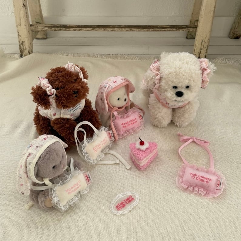 予約［tak!tak!tak!tak!］milk pink eyelet bunny bonnet